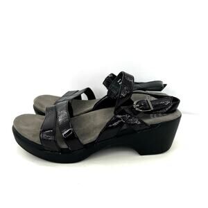 Dansko leather patent black women’s wedge sling back sandals shoes.
